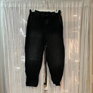 Zara Black Ankle & Cropped Jeans
